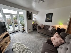 Photo 5- click for photo gallery